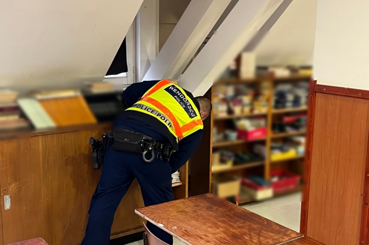 Bombariadó volt több hajdú-bihari iskolában