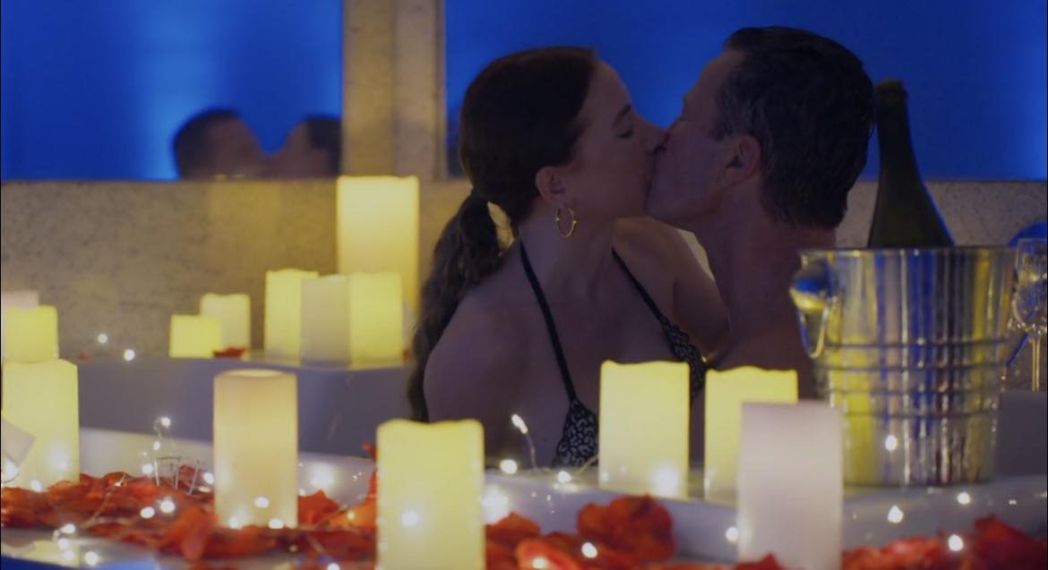 Így csókolózik Kiara Lord és Stohl András