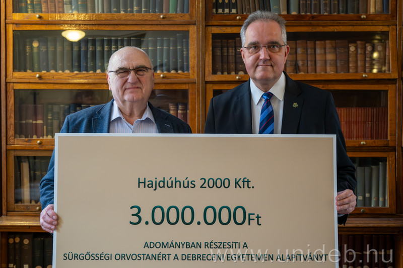 Hárommillió forinttal támogatja a debreceni cég a sürgősségi orvostan fejlesztését