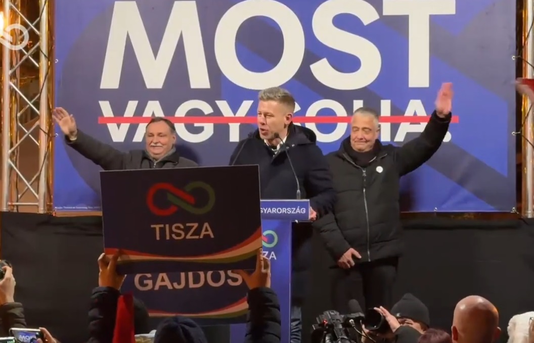 Magyar Péter, Gajdos László és Szakács Péter Lajos fóruma Nyíregyházán