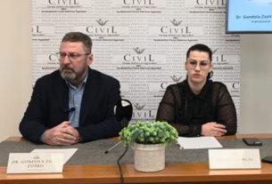 Gondola Zsolt Zoárd és Badár Gyöngyi - Civil Fórum Debrecen