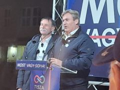 Kapitány István és Csák László Tisza-fóruma Hajdúhadházon