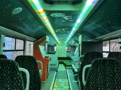 A Magyar Kétfarkú Kutya Párt Hiánypótló Busza