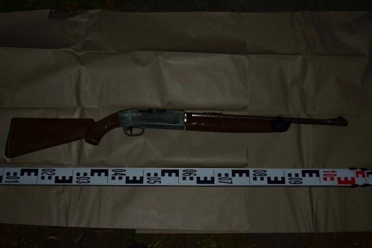 Légfegyverrel fenyegetett gyerekeket egy férfi Debrecenben