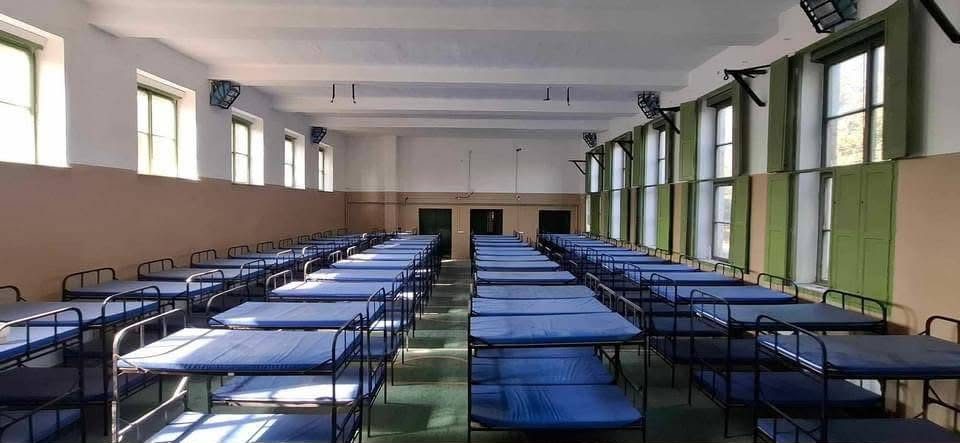 Így néz ki a vitnyédi menekülttábor
