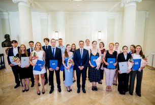 Átadta Debrecen a 2026. évi ösztöndíjait