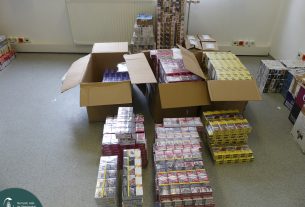 10 dobozt vallott be, de 2000 lapult a bolgár kamion vezetőfülkéjében az M5-ös autópályán