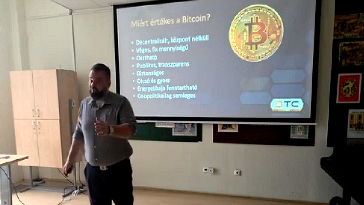 Mi lesz a Bitcoin jövője? Béke Tamás kripto-tanácsadó előadása Debrecenben