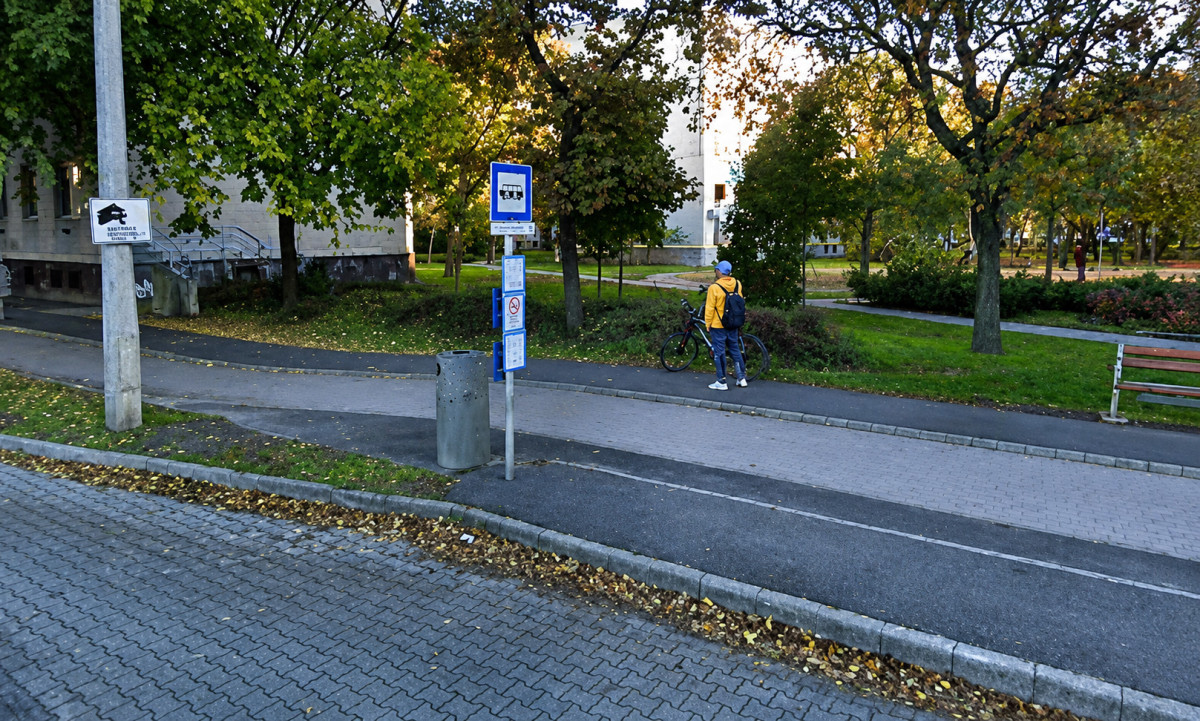 Malompark (Bem tér felé) megállóhely