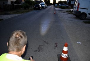 Menet közben szállt ki egy autóból egy 18 éves fiú Hajdúszoboszlón