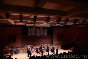 Felújították a debreceni zeneművészeti kar Liszt-termét