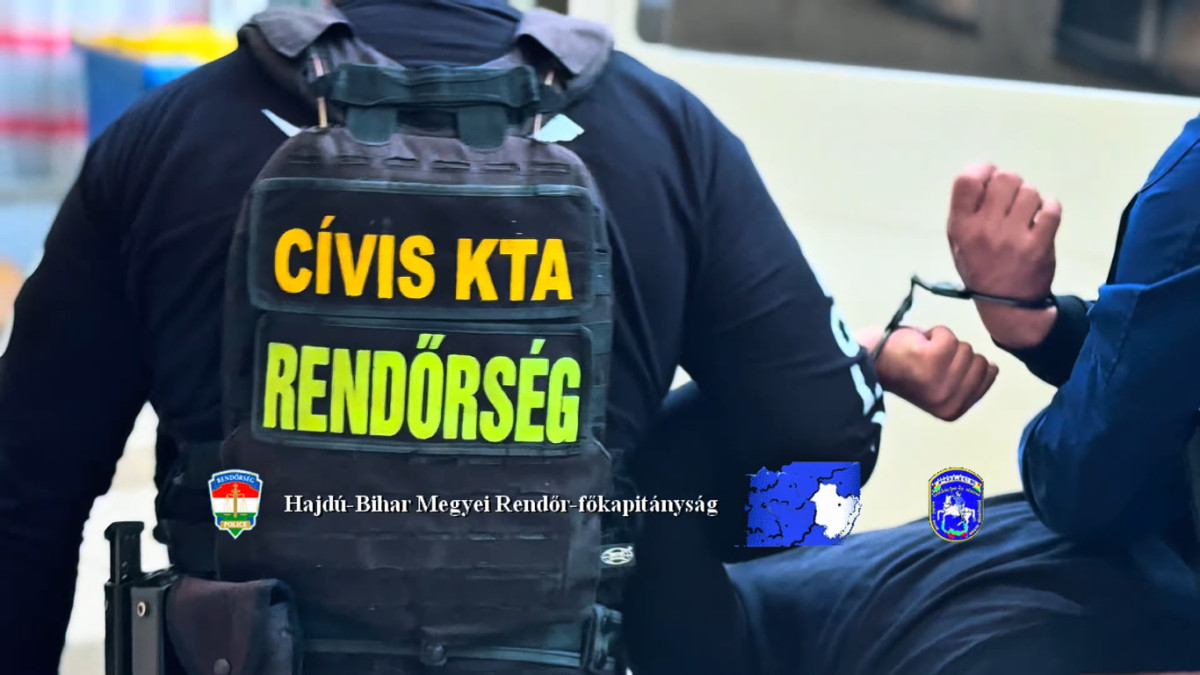 Egy 34 éves férfi kirabolt és megvert egy kisbolti eladót a debreceni Bartók Béla úton, közel 100 ezer forintot zsákmányolt, majd a rendőrök alig három órán belül elfogták.