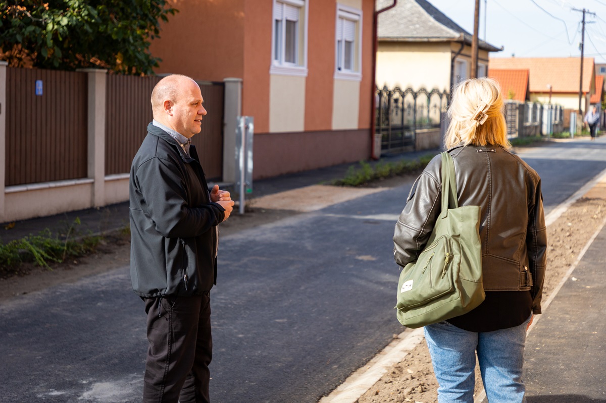 A Csuka utca aszfaltozása Debrecenben